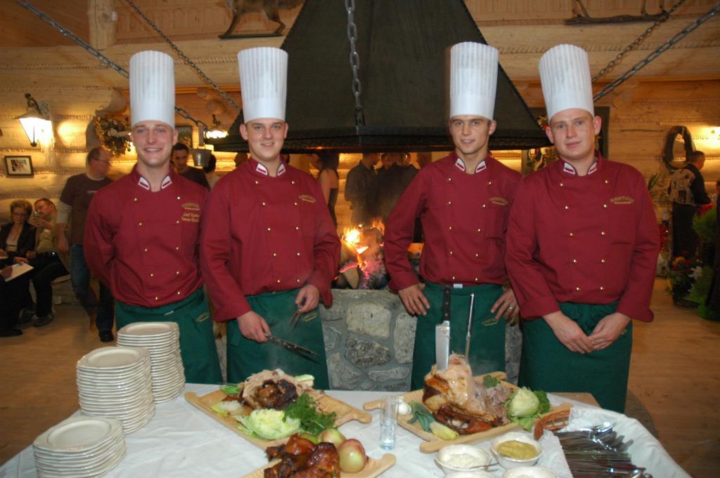Hotel Gazdowka Spa Osielsko 외부 사진